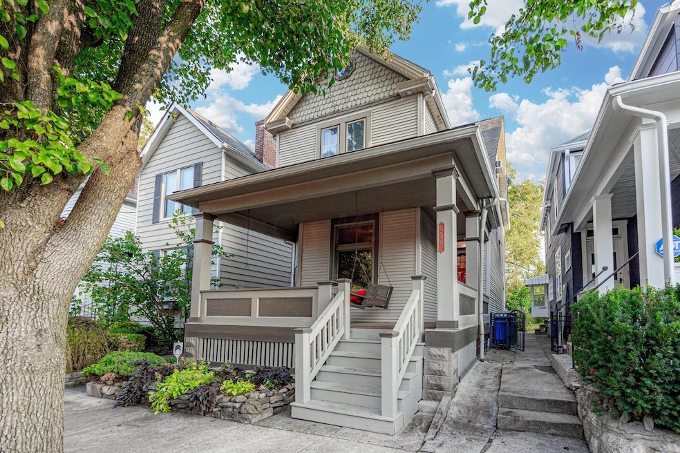 340 E Kossuth