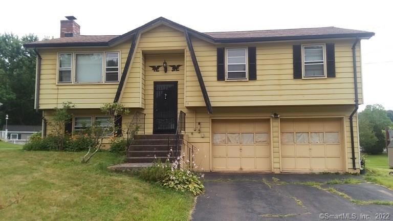 11 Scanlon Ct, Meriden, CT 06450 - photo 1