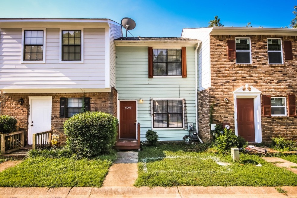 6993 Oakhill Cir, Austell, GA 30168 - photo 1