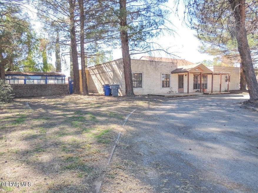 For Sale $446,000 • Co-Listing Agent