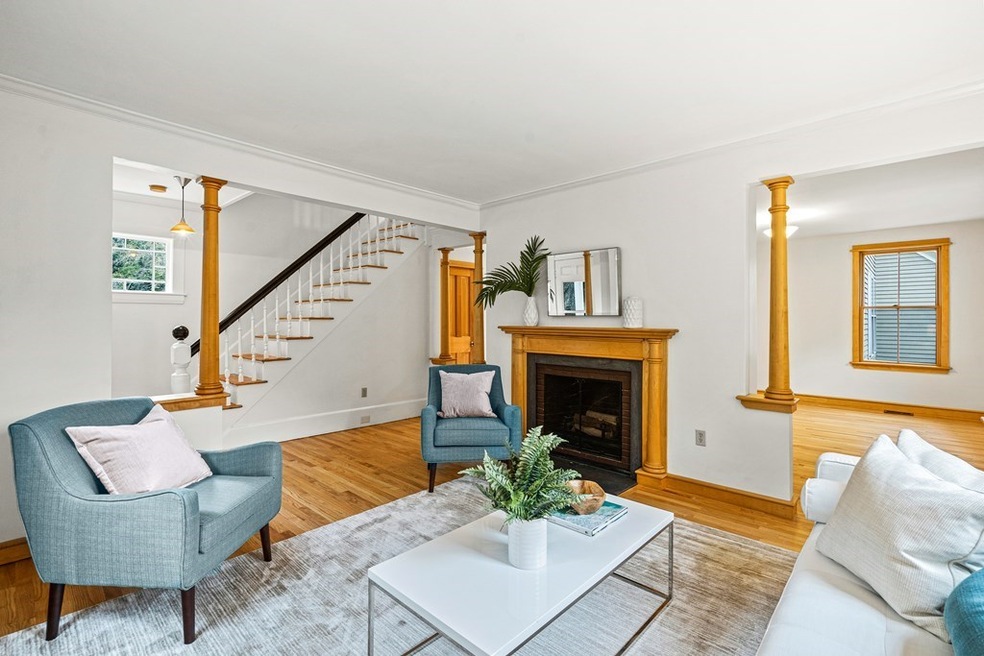 13 Warren Ln, Weston, MA 02493 - photo 1