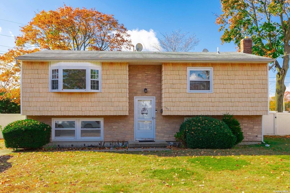 Sold $615,000 • Co-Listing Agent