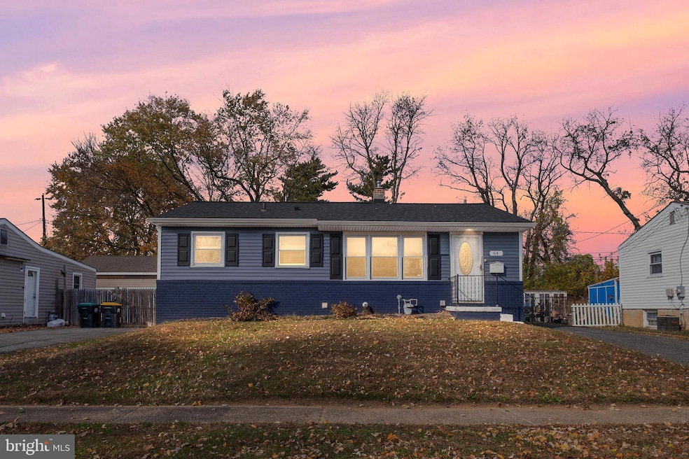 Under Contract $365,000