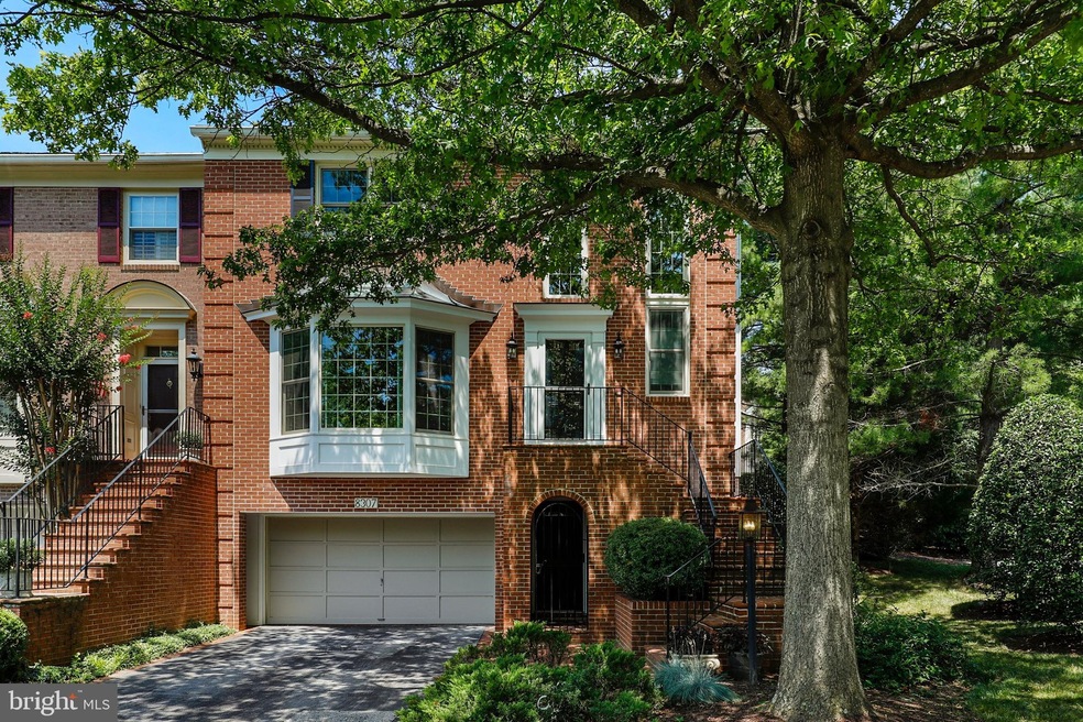 8307 Turnberry Ct, Potomac, MD 20854 - photo 1