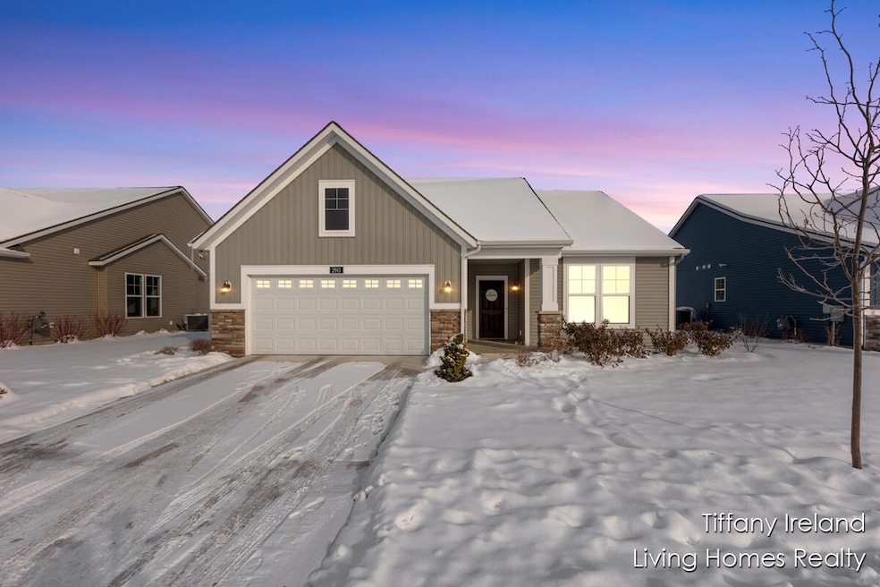 2911 Isle Grand Dr, Belmont, MI 49306 - photo 1