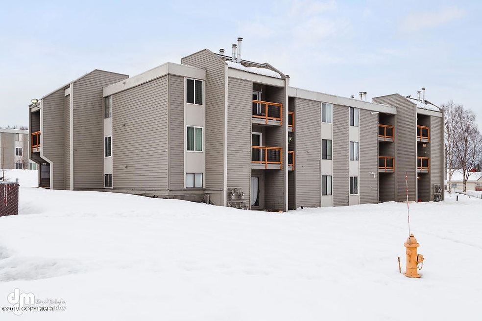 Exterior 1422-SMALL