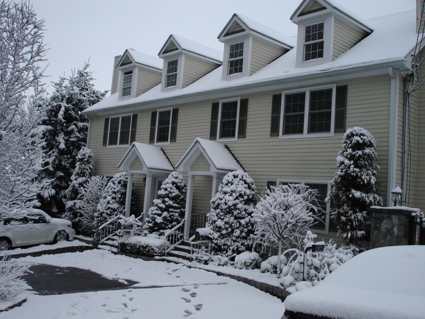 42 Valley Rd unit B, Cos Cob, CT 06807 - photo 1