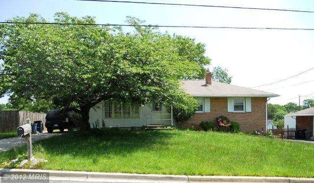 3510 Stonehall Dr, Beltsville, MD 20705 - photo 1