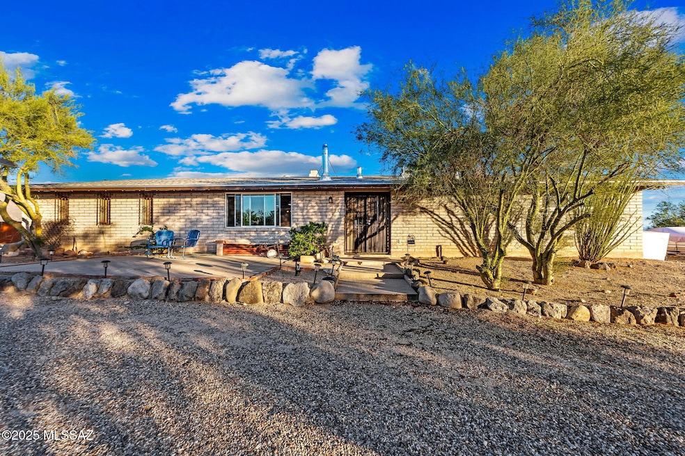 6854 N Sesame Ln, Tucson, AZ 85704 - photo 1