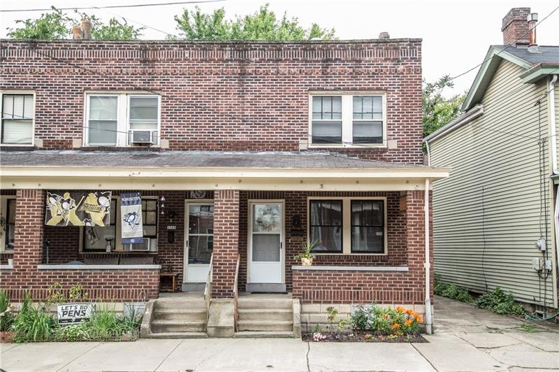 Welcome to 1805 Middle Street.  It is the center u
