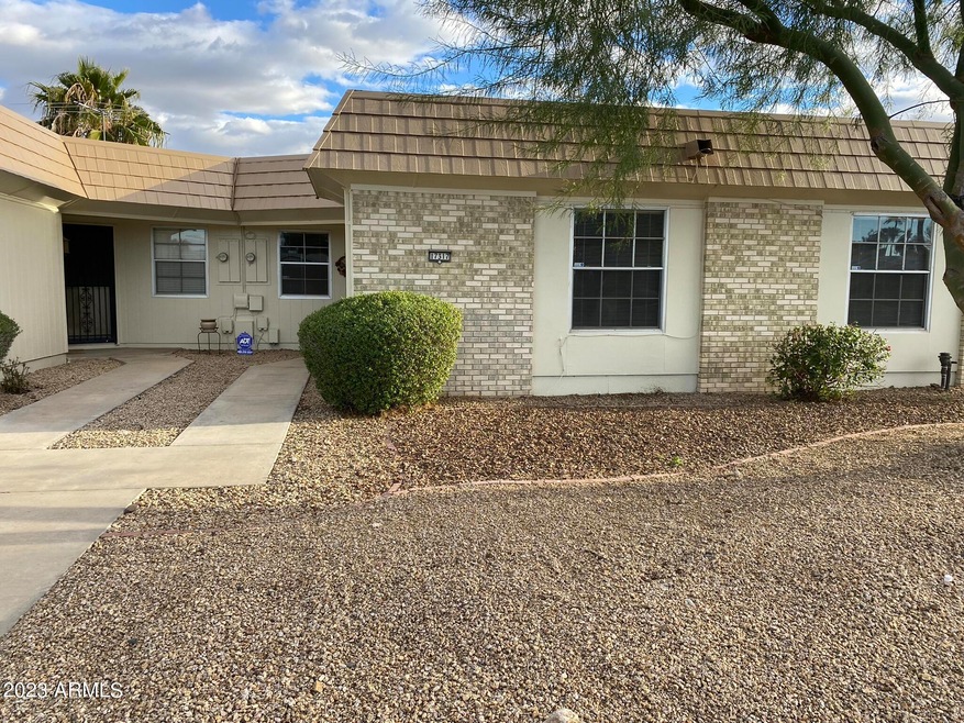 17317 N Del Webb Blvd, Sun City, AZ 85373 - photo 1