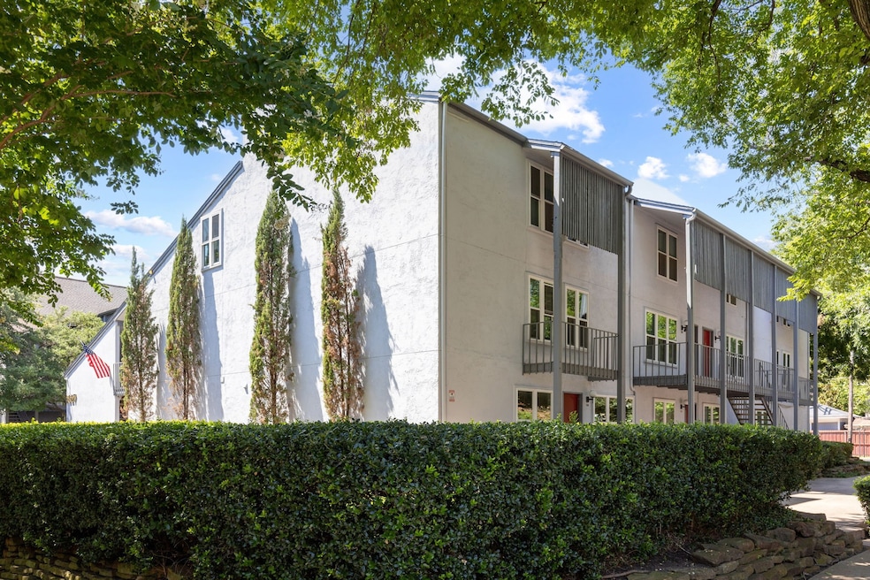 For Rent $2,350/month