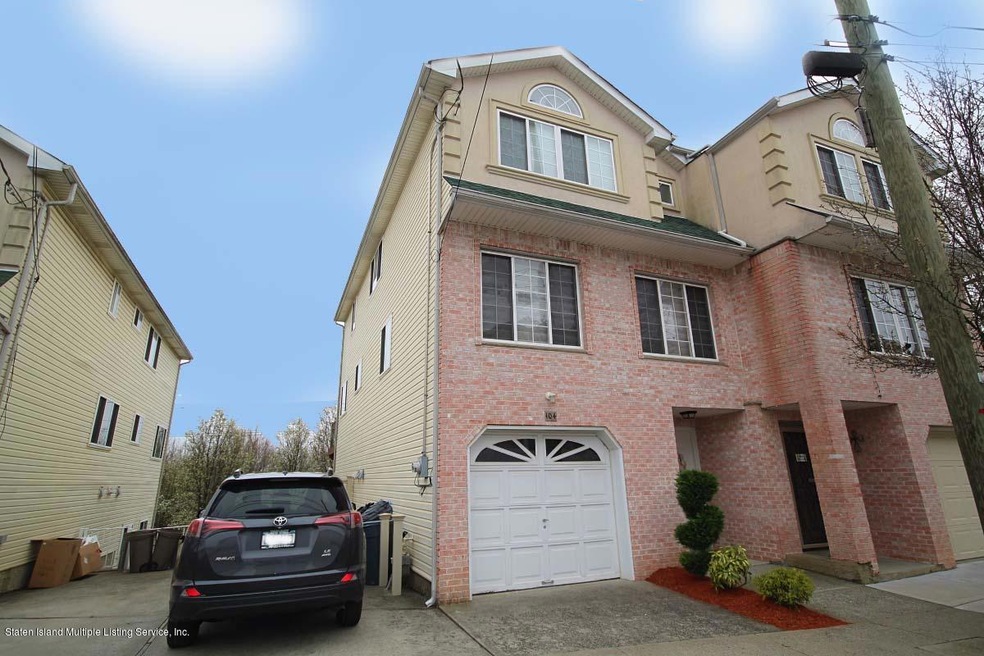 104 Ambassador Ln, Staten Island, NY 10309 - photo 1
