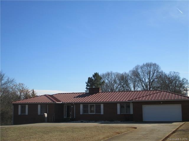 418 Dobson Rd, Statesville, NC 28677 - photo 1