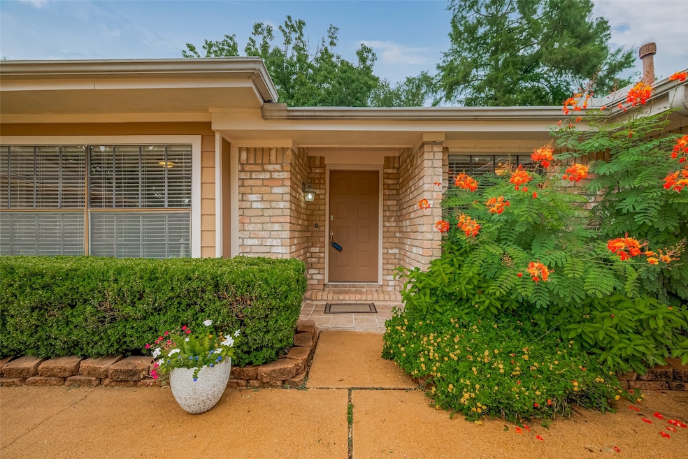 Welcome to your new home, featuring a charming fro
