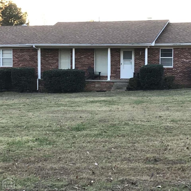 2504 N Rockingchair Rd, Paragould, AR 72450 - photo 1