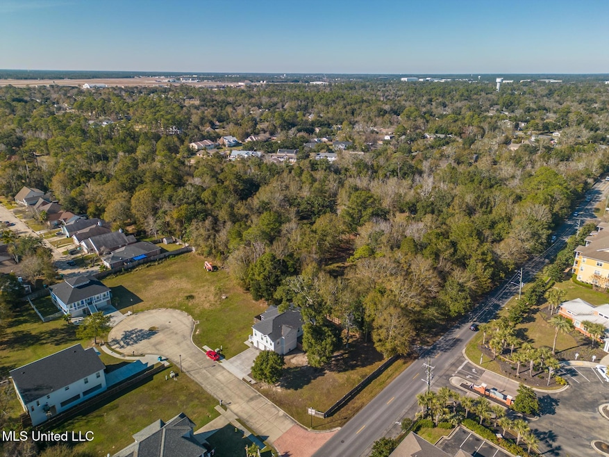 For Sale $449,000 • Co-Listing Agent