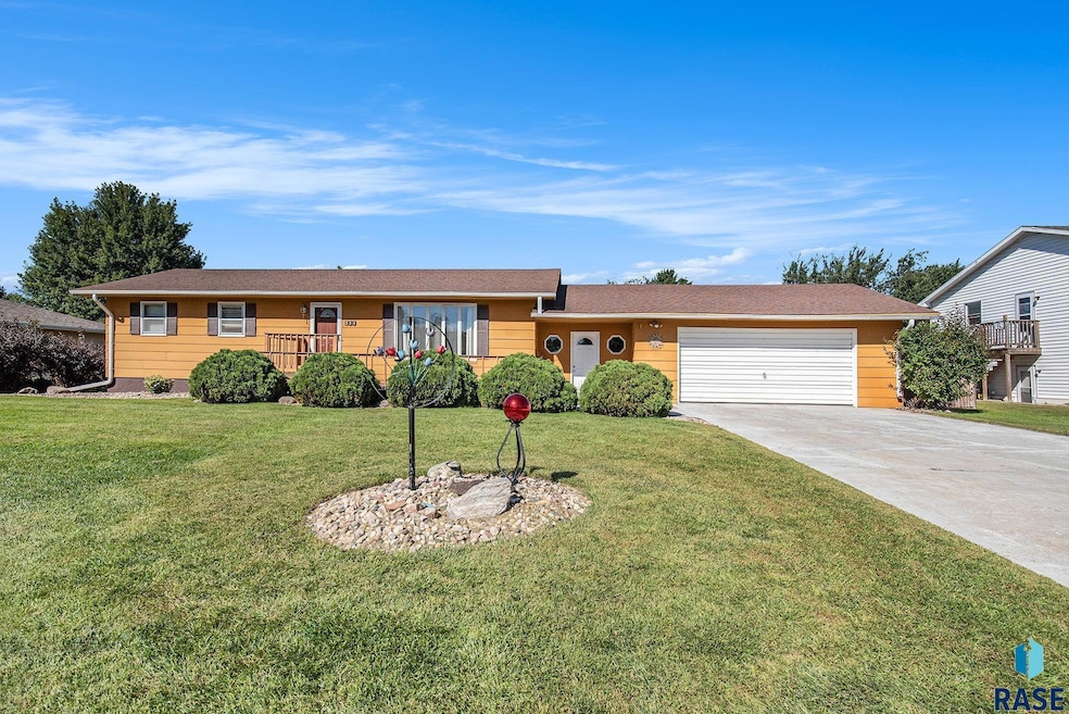 For Sale $295,000 • Co-Listing Agent