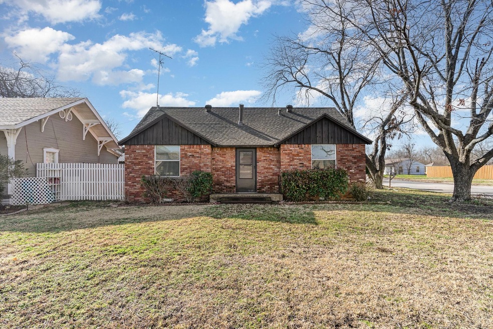 111 College St, Wylie, TX 75098 - photo 1