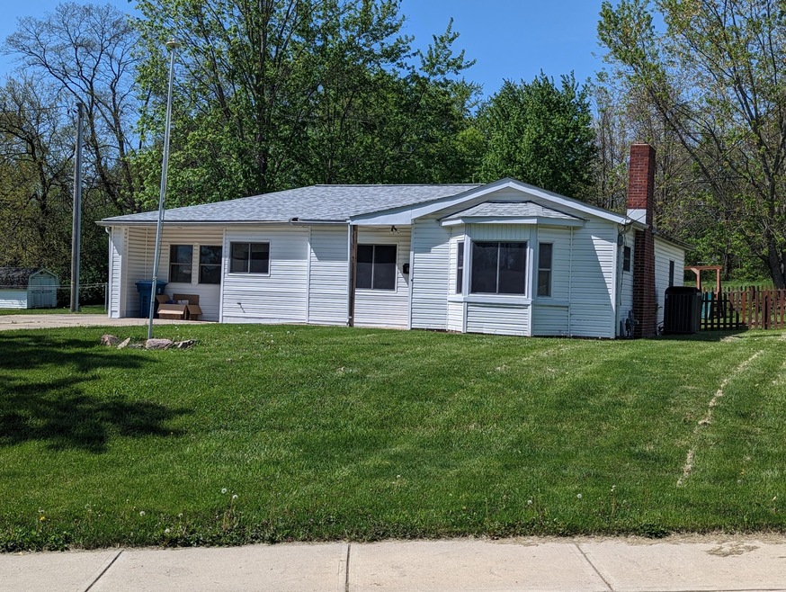 842 Fielding Rd, Sidney, OH 45365 - photo 1