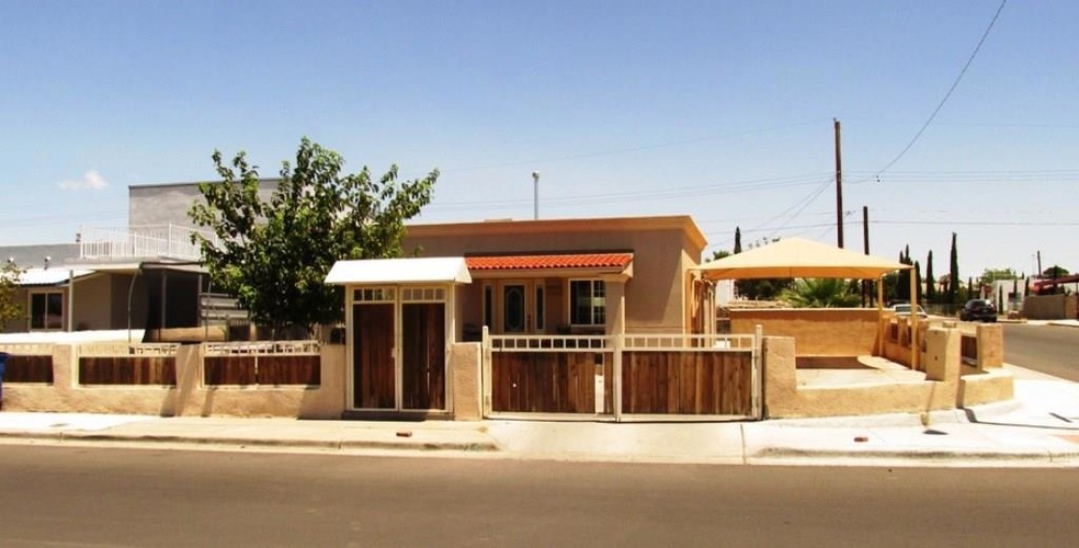 7737 Veracruz Ave, El Paso, TX 79915 - photo 1