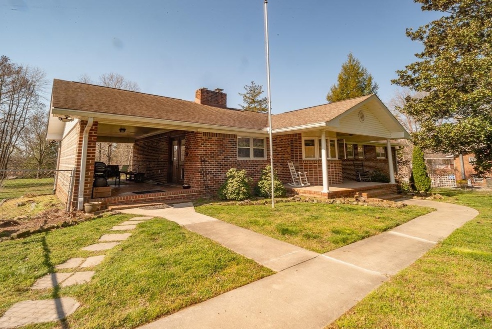 334 Shelton Rd, Manchester, TN 37355 - photo 1