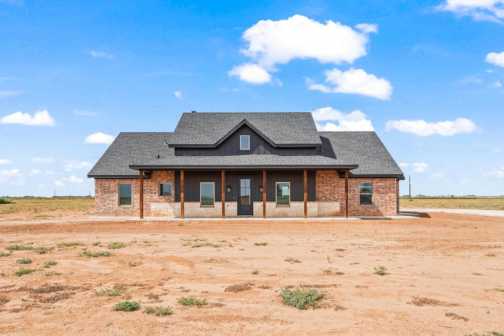 For Sale $429,900 • Co-Listing Agent