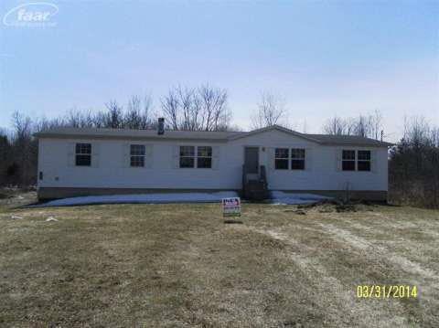 5127 W Carpenter Rd, Flint, MI 48504 - photo 1