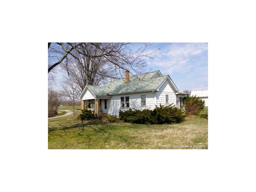 10206 Atkins Rd, Floyds Knobs, IN 47119 - photo 1