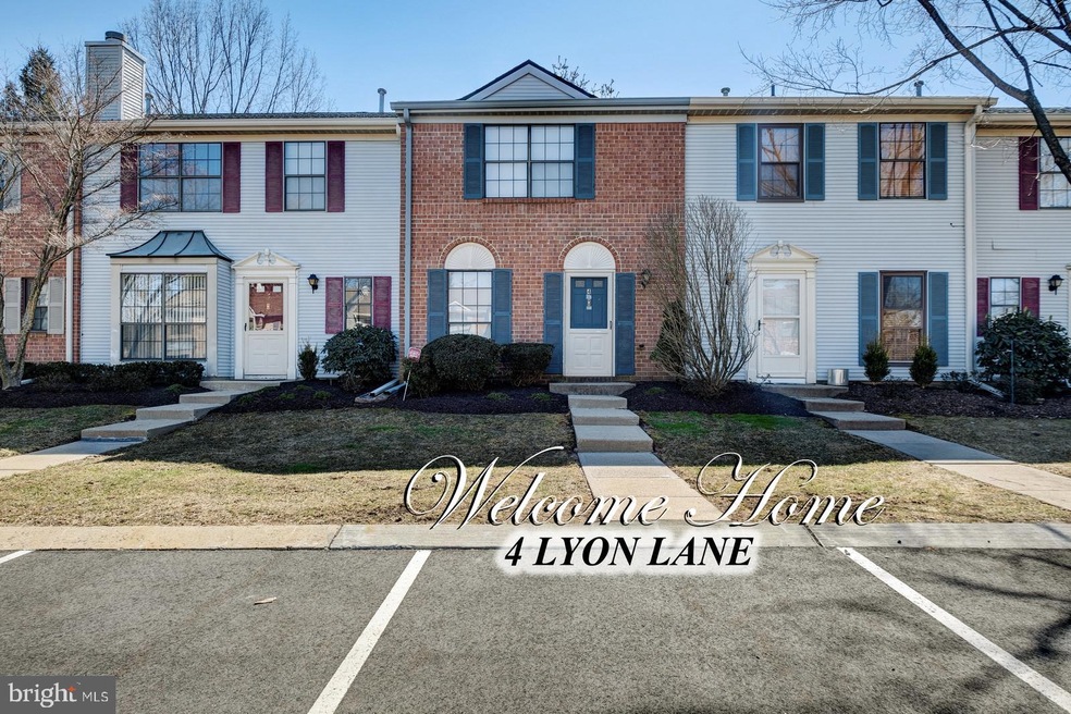 4 Lyon Ln unit 19E, Franklin Park, NJ 08823 - photo 1