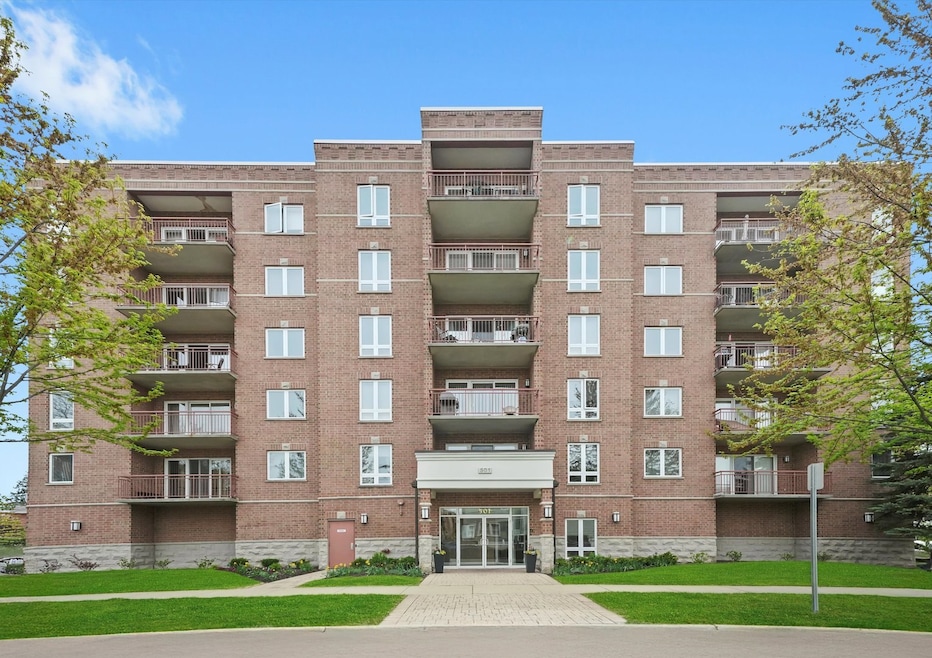 Sold $328,000