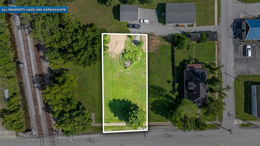 217 E Park St, Guthrie, KY 42234 - photo 1