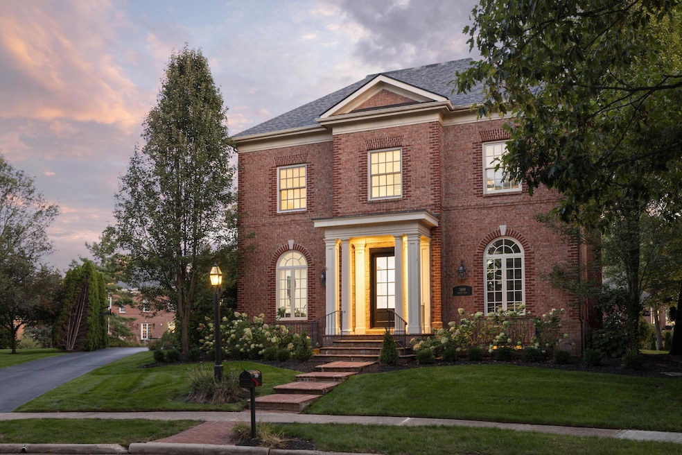 7699 Roxton Ct, New Albany, OH 43054 - photo 1