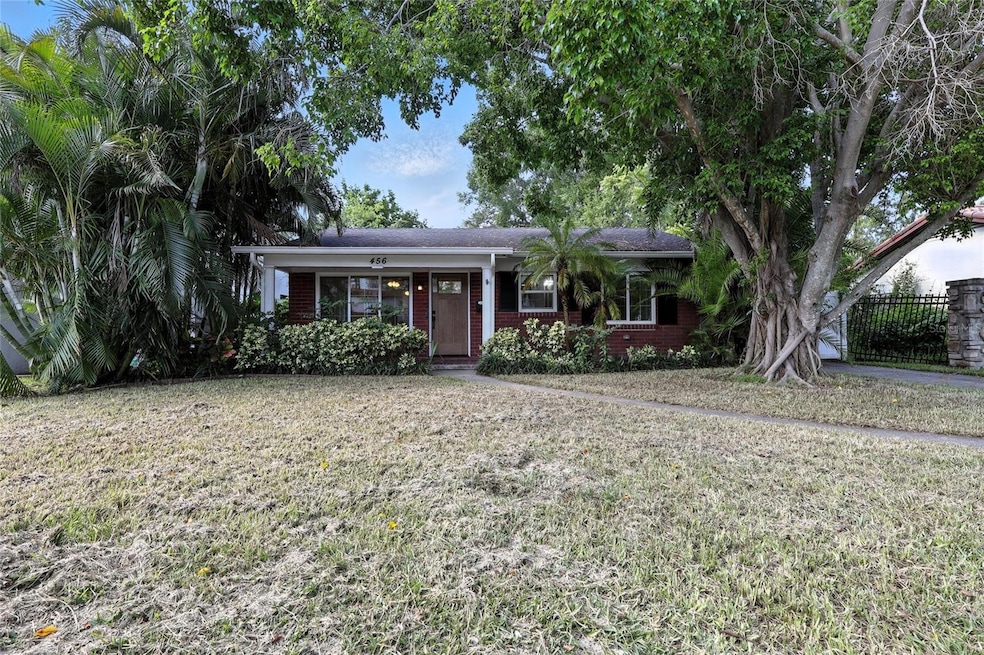 For Sale $949,900 • Co-Listing Agent