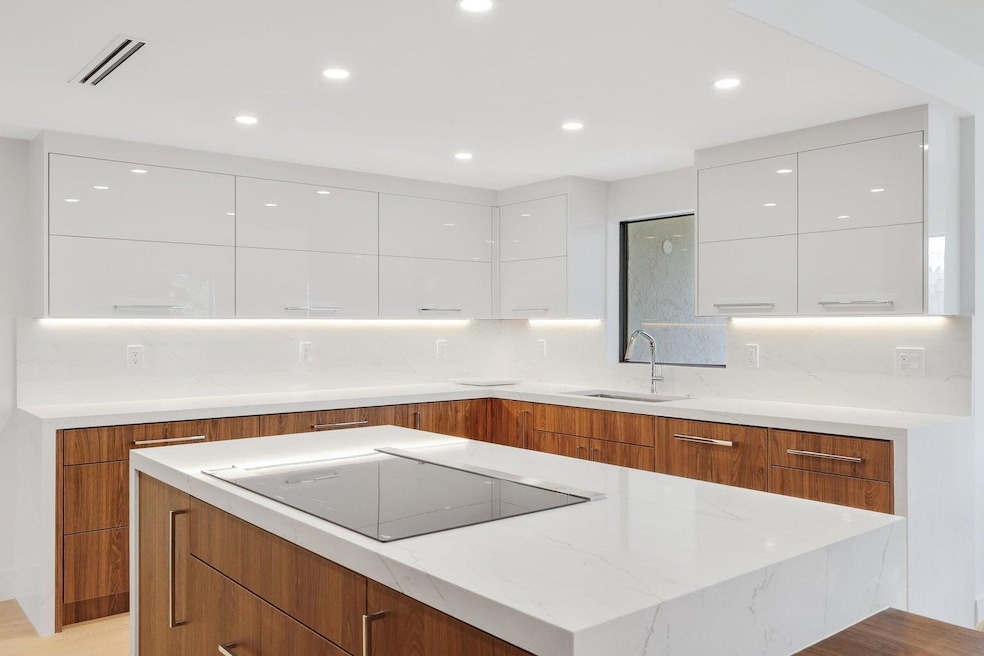 1222 Hillsboro Mile unit 24, Hillsboro Beach, FL 33062 - photo 1