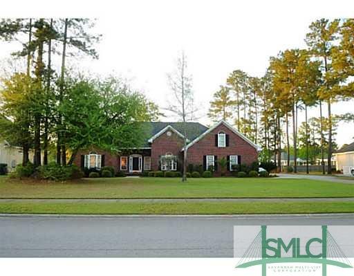 Exterior Front. Pretty, pretty curb appeal!  Well-
