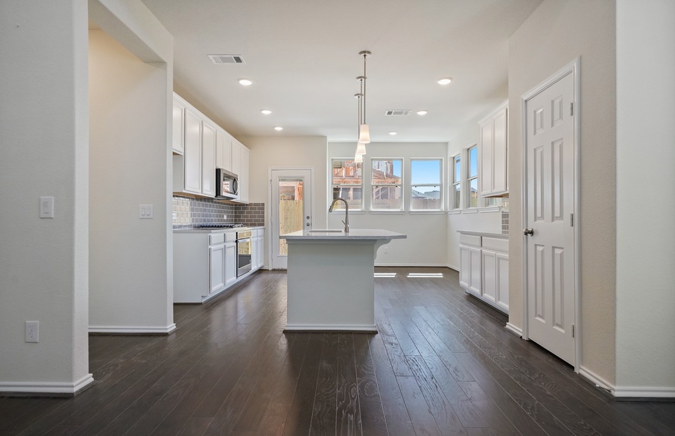 4011 Starbright St, Houston, TX 77018 - photo 1