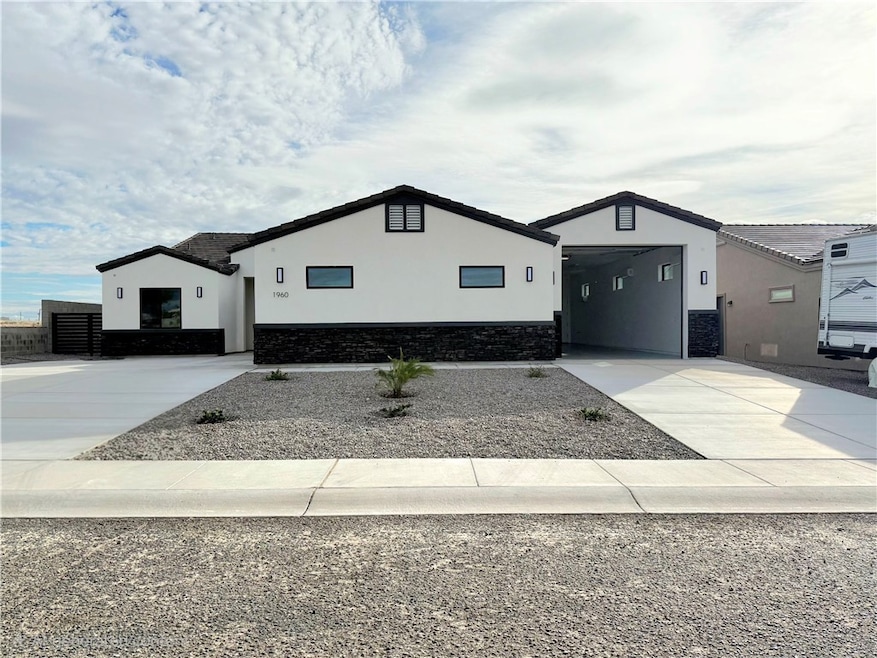 1960 E Via Borgata, Fort Mohave, AZ 86426 - photo 1