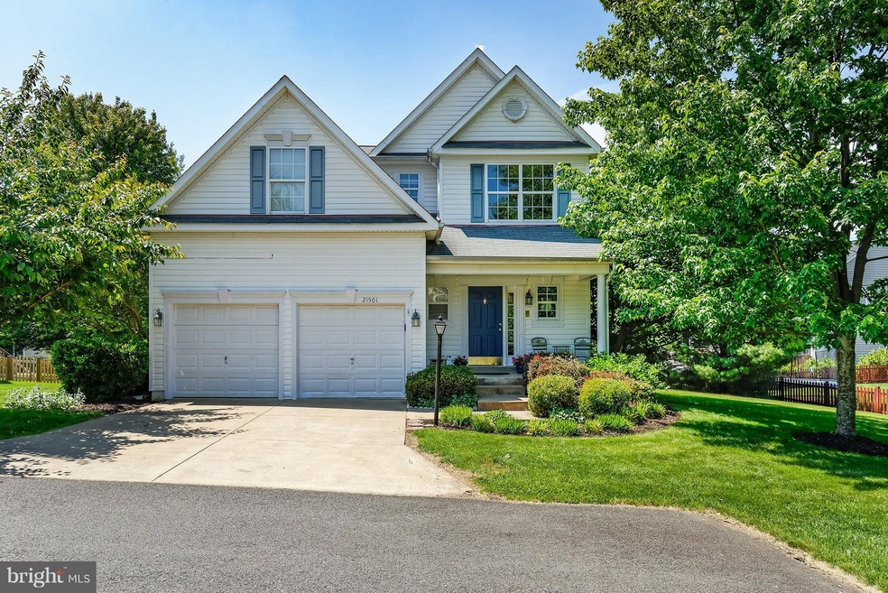 21501 Thornhill Place, Broadlands, VA 20148 - photo 1