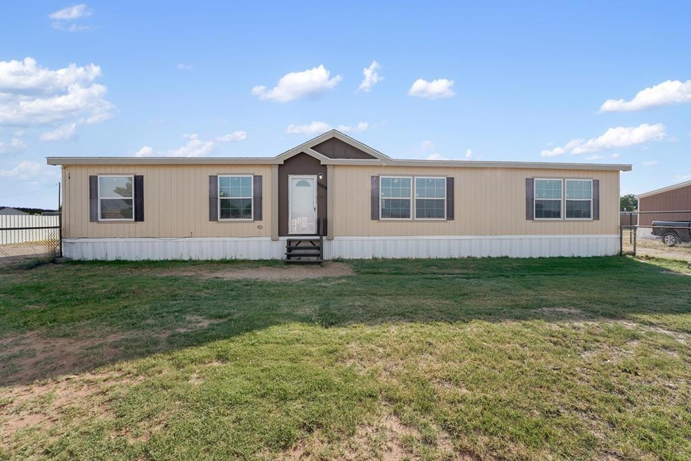 1509 N Jude Ave, Odessa, TX 79763 - photo 1