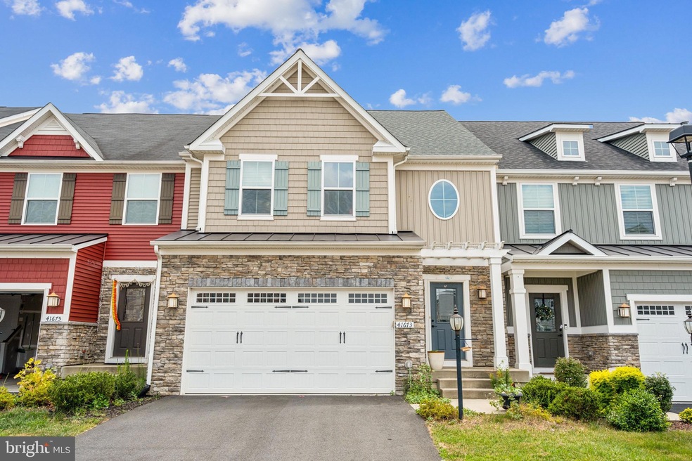 41673 McMonagle Square, Aldie, VA 20105 - photo 1