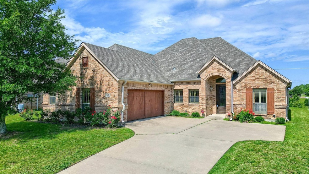 3820 Melrose Trail, Sherman, TX 75090 - photo 1
