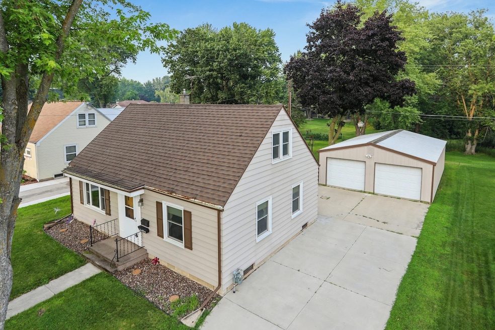 Under Contract $239,900 • Co-Listing Agent