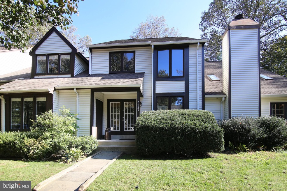 10050 Beacon Pond Ln, Burke, VA 22015 - photo 1