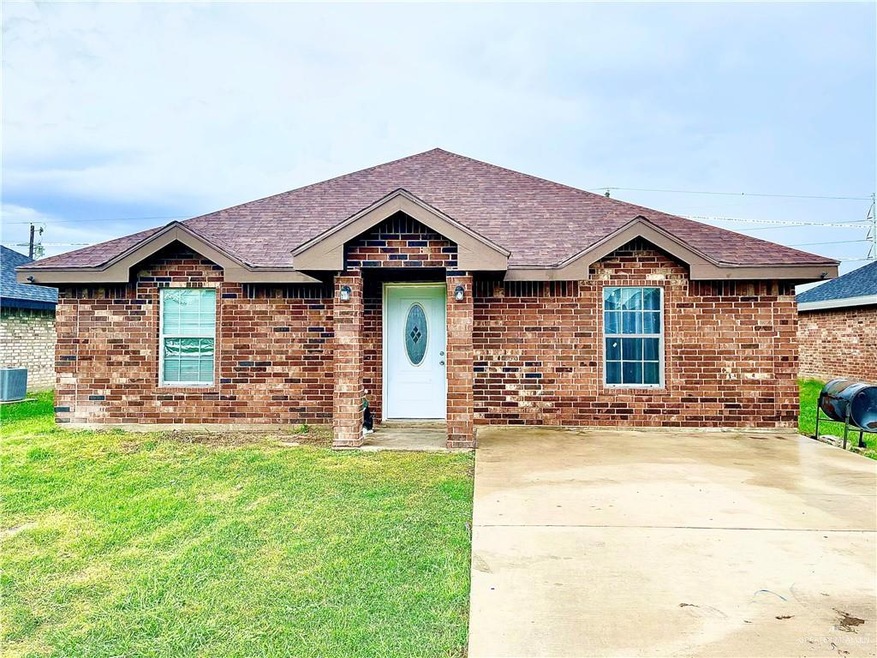735 Hernandez Dr, Donna, TX 78537 - photo 1