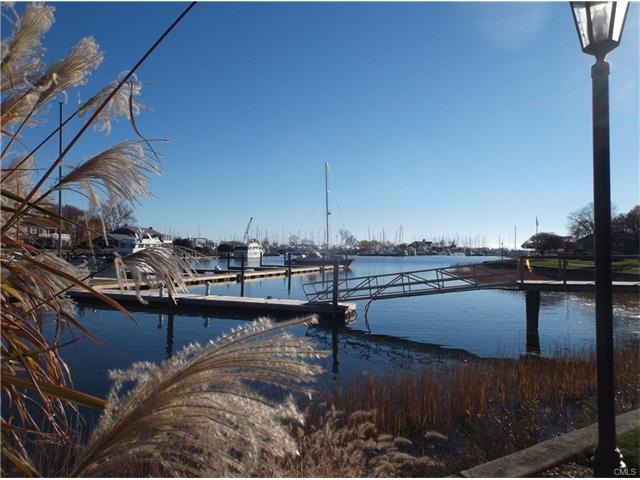 199 Gregory Blvd unit F6, Norwalk, CT 06855 - photo 1