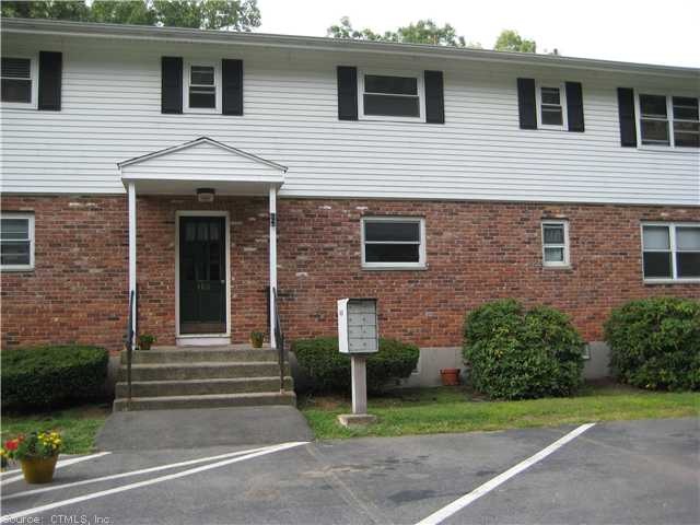 480 Oak Ave unit 63, Cheshire, CT 06410 - photo 1