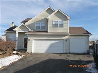 225 Spring Ct, North Aurora, IL 60542 - photo 1