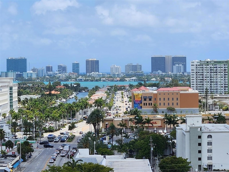 Greenwich Condominiums unit A1213, North Miami, FL 33161 - photo 1