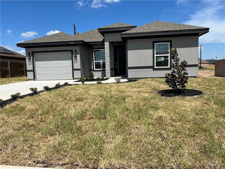 822 Dove St, Alamo, TX 78516 - photo 1